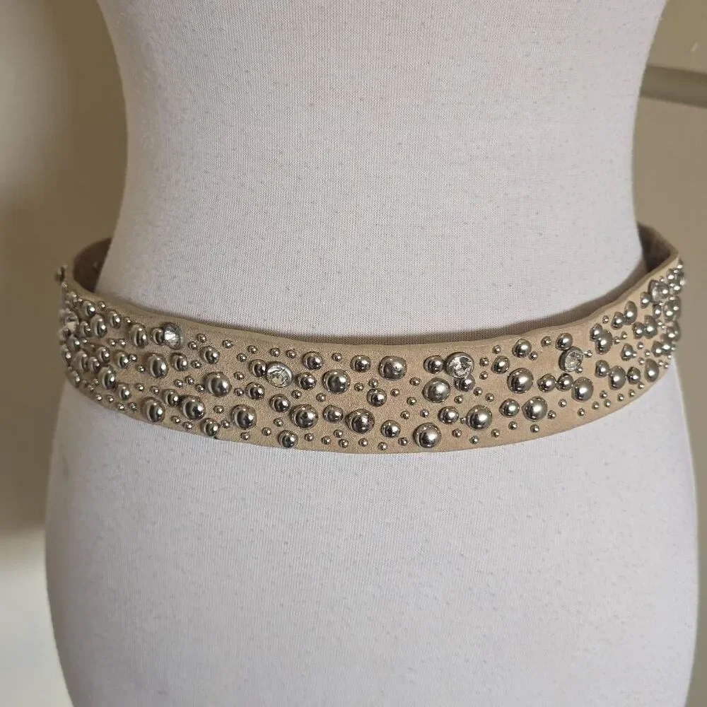 GUESS Vtg Y2K Genuine Suede RHINESTONE SILVER STUDDED Wmn 1.5